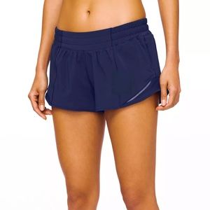 Lululemon Hotty Hot Low Rise 2.5” Short